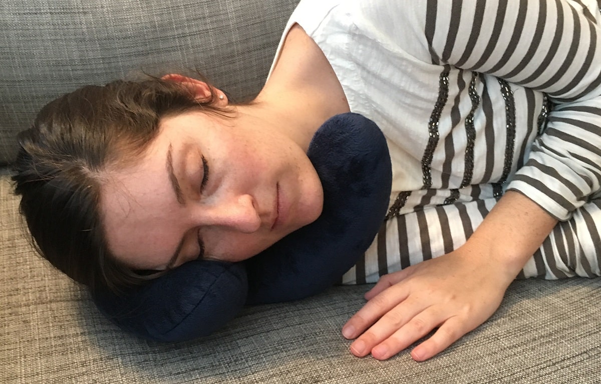 J store pillow review