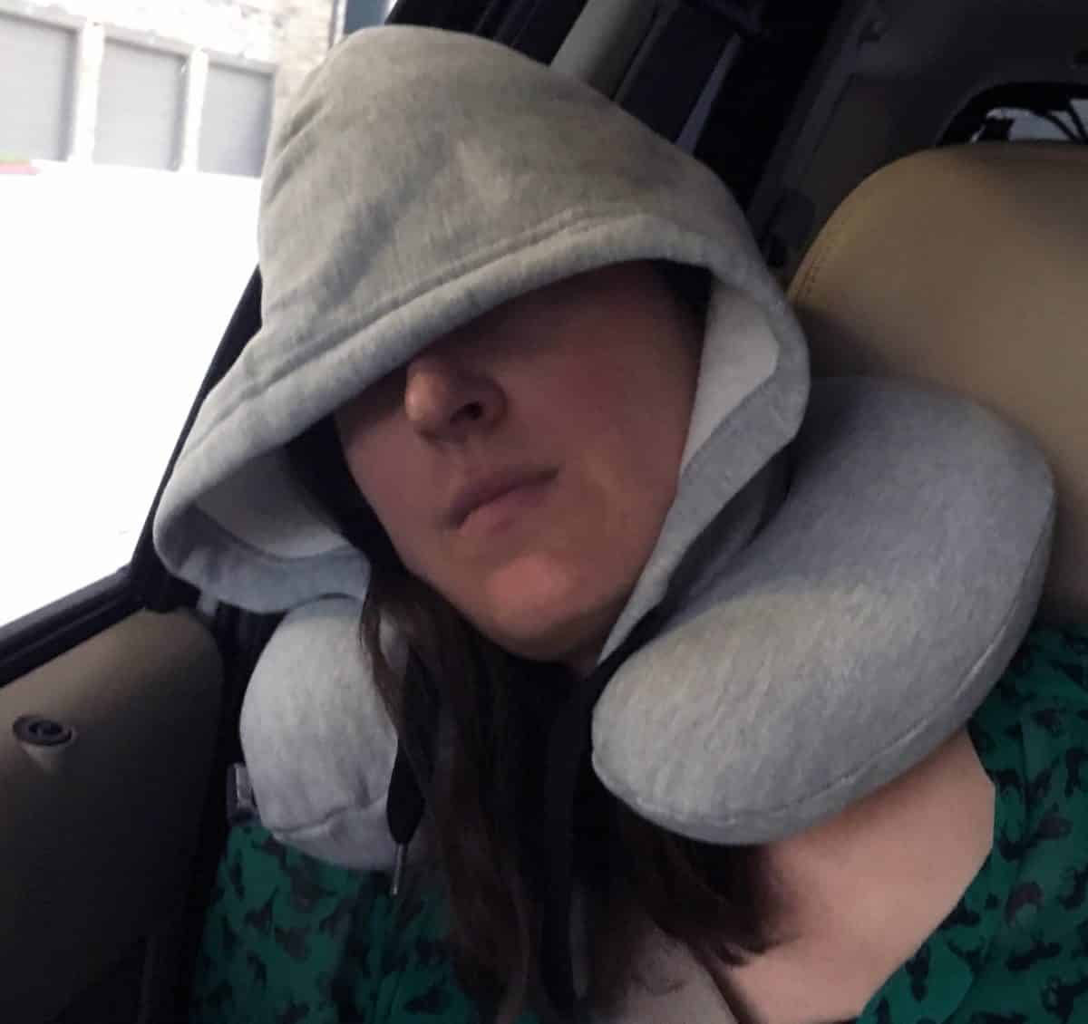 Hoodie travel outlet pillow shark tank