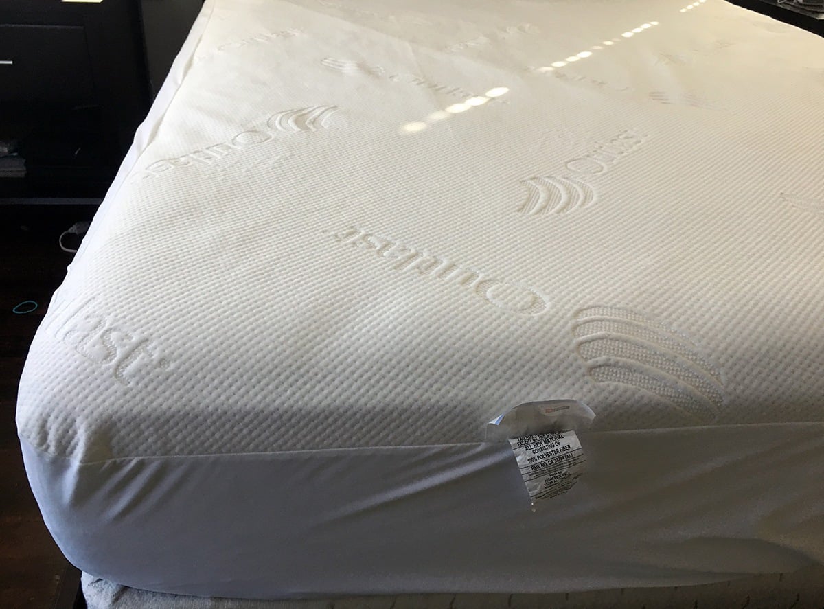 slumber cloud dryline mattress protector