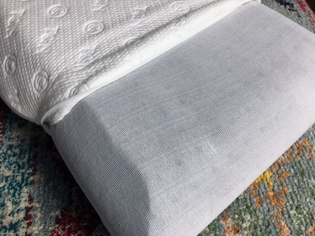 brooklinen mid plush pillow