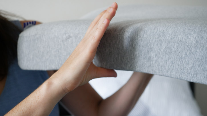 https://www.mattressclarity.com/wp-content/uploads/2019/10/Cushion-Lab-Contour-pillow-review-height.jpg