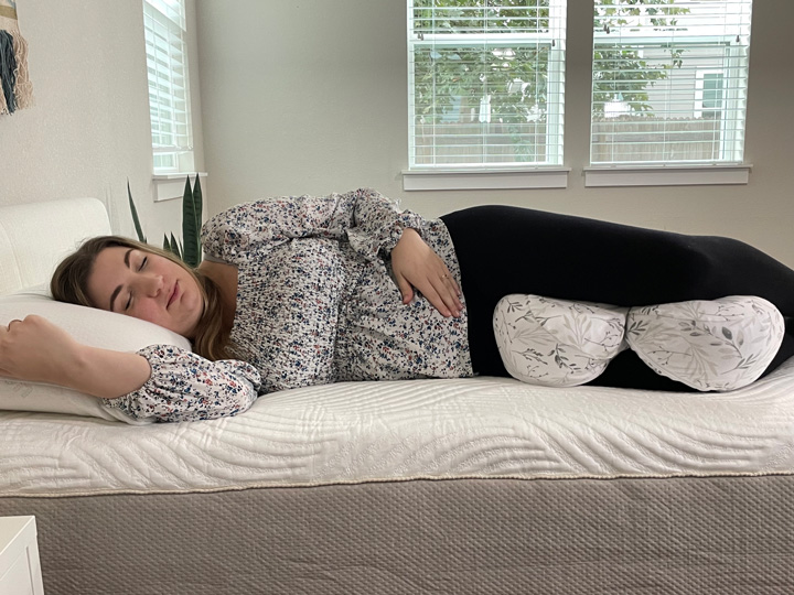 Memory Foam Wedge Sleeping Knee Pillow for Side Sleepers Pregnancy