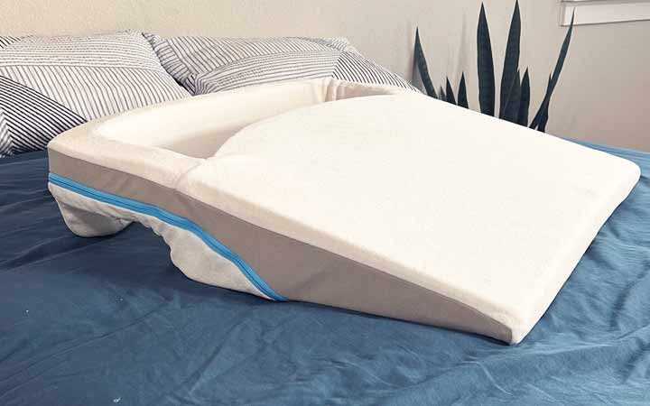 MedCline Shoulder Relief Wedge and Body Pillow System, Right or Left Side  Sleeping Comfort, Medical Grade, Size Large (5’10 and Above)