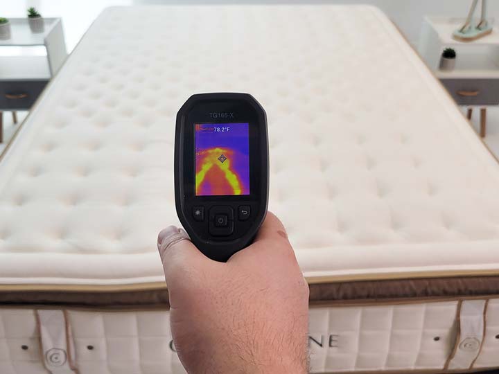 An image of a thermal gun screen, pointed at the Cloverlane Hybrid Mattress. The screen reads 78.2 F.